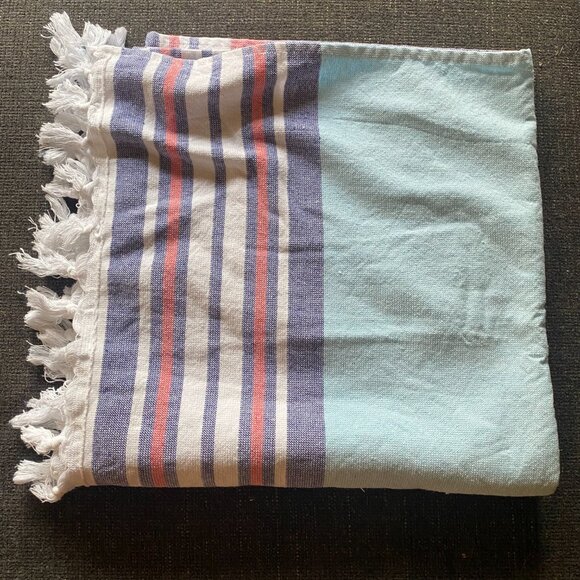 Preppy pastel striped white fringe 32x62" cotton blend beach towel - Picture 10 of 12